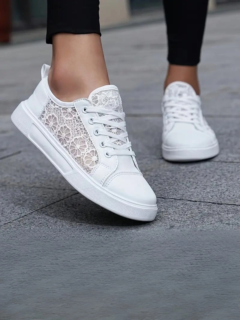 Hakiki Deri Yeni Sezon Bağcıklı Beyaz Kadın Günlük Ayakkabı