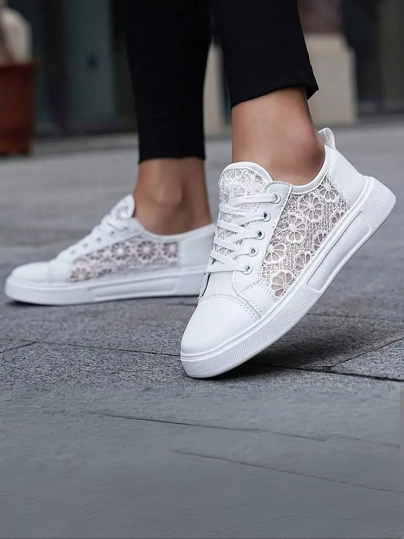 Hakiki Deri Yeni Sezon Bağcıklı Beyaz Kadın Günlük Ayakkabı