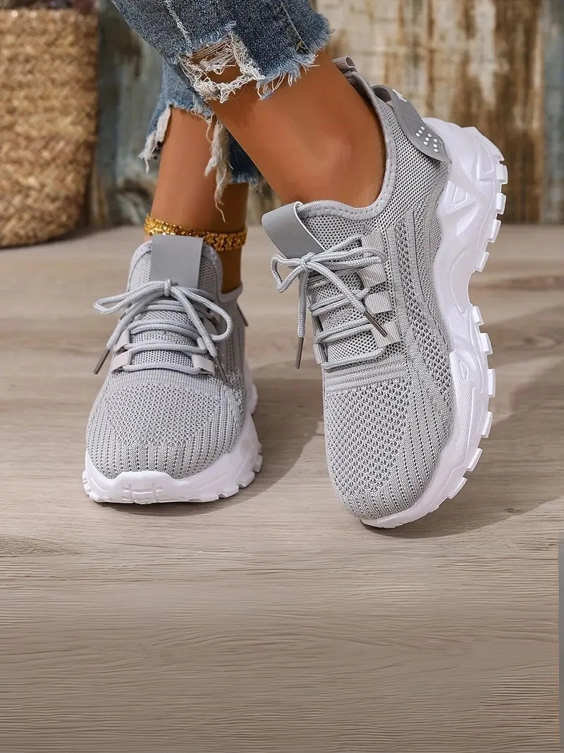Bağcıklı Rahat Günlük Kullanım İçin Spor Tarz Beyaz Kadın Ayakkabı