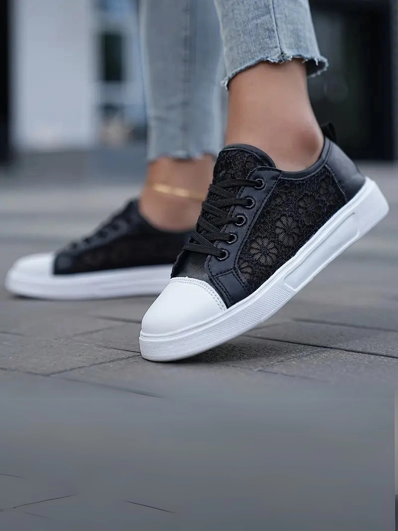 Hakiki Deri Yeni Sezon Bağcıklı Siyah Kadın Günlük Ayakkabı