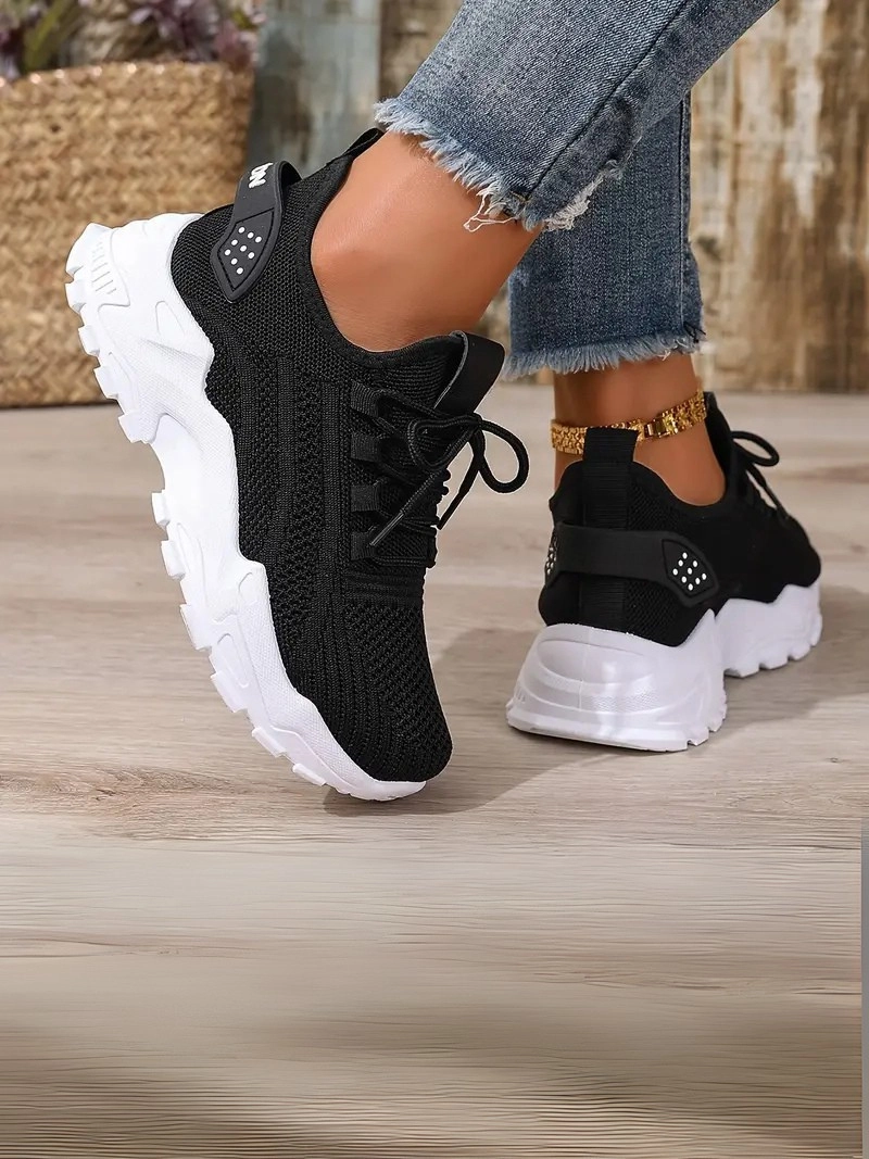 Bağcıklı Rahat Günlük Kullanım İçin Spor Tarz Beyaz Kadın Ayakkabı