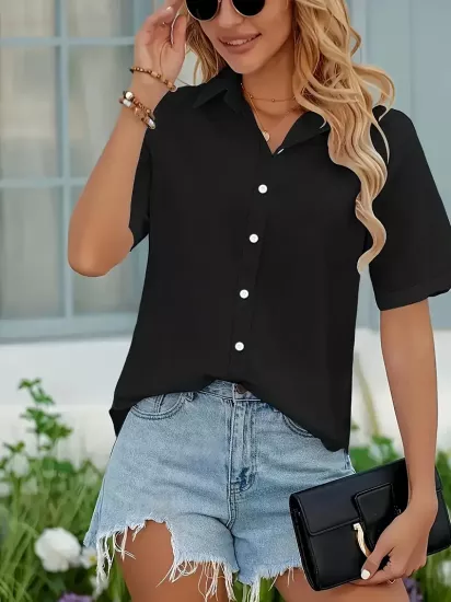 Kısa Kollu Nokta Desenli Siyah Kadın Gömlek